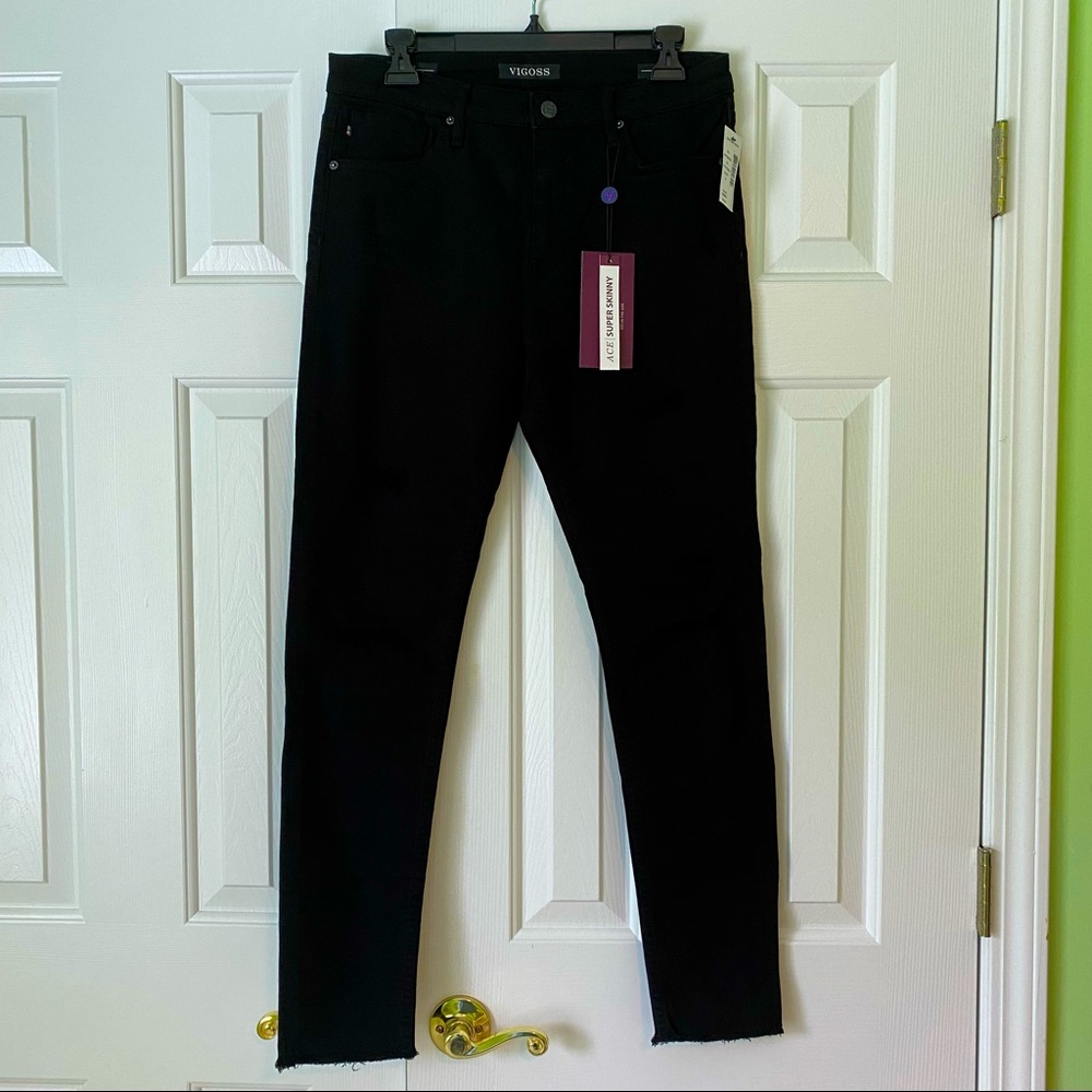 Vigoss Distressed Skinny Jeans